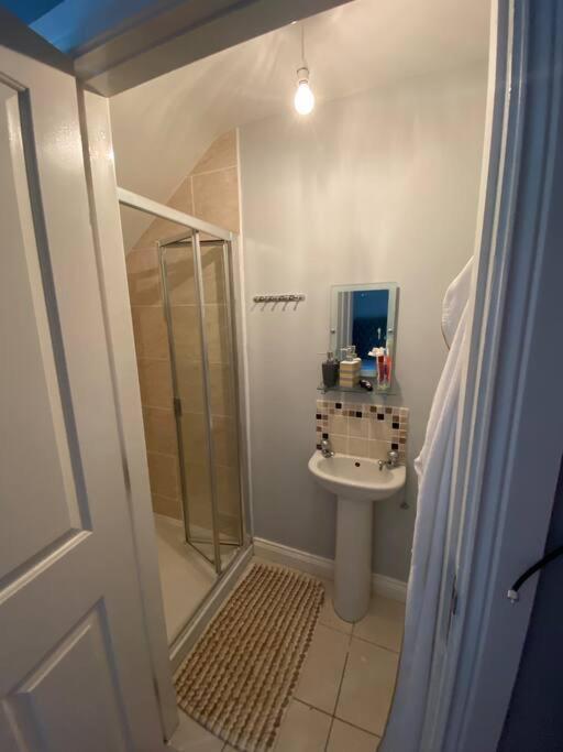 Vila Cheerful 4-Bed Townhouse In Centre Of Newcastle Newcastle  Exteriér fotografie