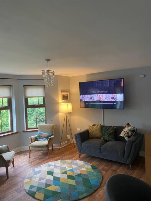 Vila Cheerful 4-Bed Townhouse In Centre Of Newcastle Newcastle  Exteriér fotografie